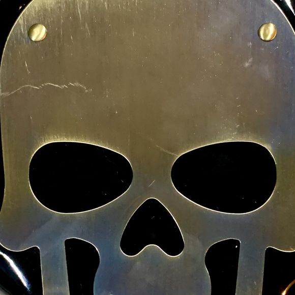 Skull Clutch with Chain - Picture 8 of 8